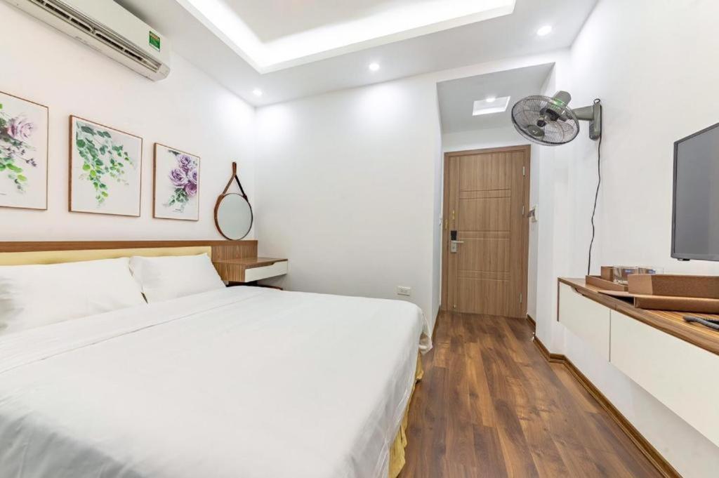 Everest Hotel Hanoi Exterior photo